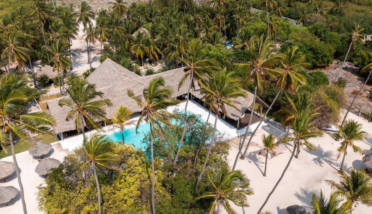 Blue Moon Resort Джамбиани Экстерьер фото