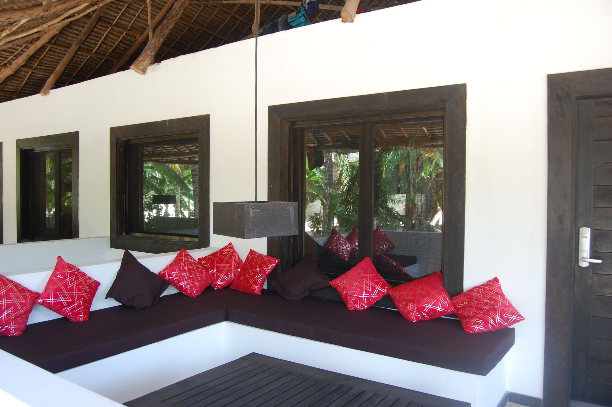 Blue Moon Resort Джамбиани Экстерьер фото