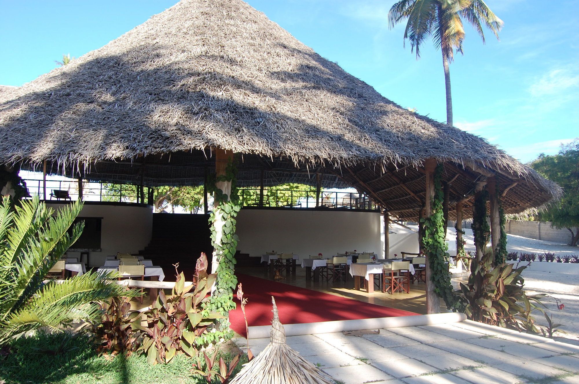 Blue Moon Resort Джамбиани Экстерьер фото